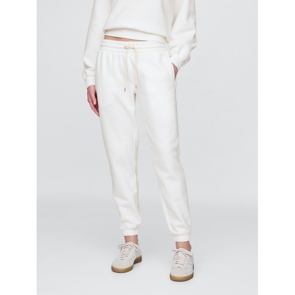 GAP VintageSoft Classic Joggers Sweatpants Women's L  New Off White NWOT